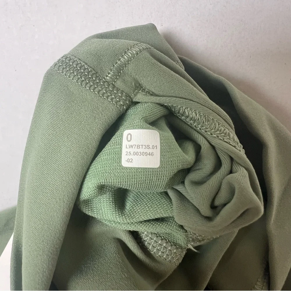 NWT Lululemon Align High Rise Short 6” Desert Green Women’s Shorts Size 0 - Picture 8 of 8